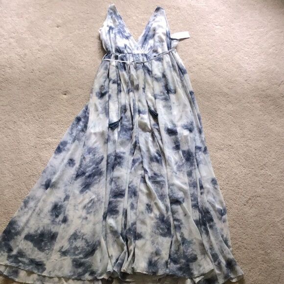 NWT Aakaa Ellony Maxi Dress - Picture 6 of 12